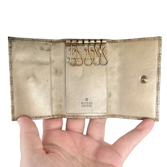 Authentic GUCCI Micro GG Bow Guccisima Champagne Gold Leather Card Key Holder - Picture 4 of 13